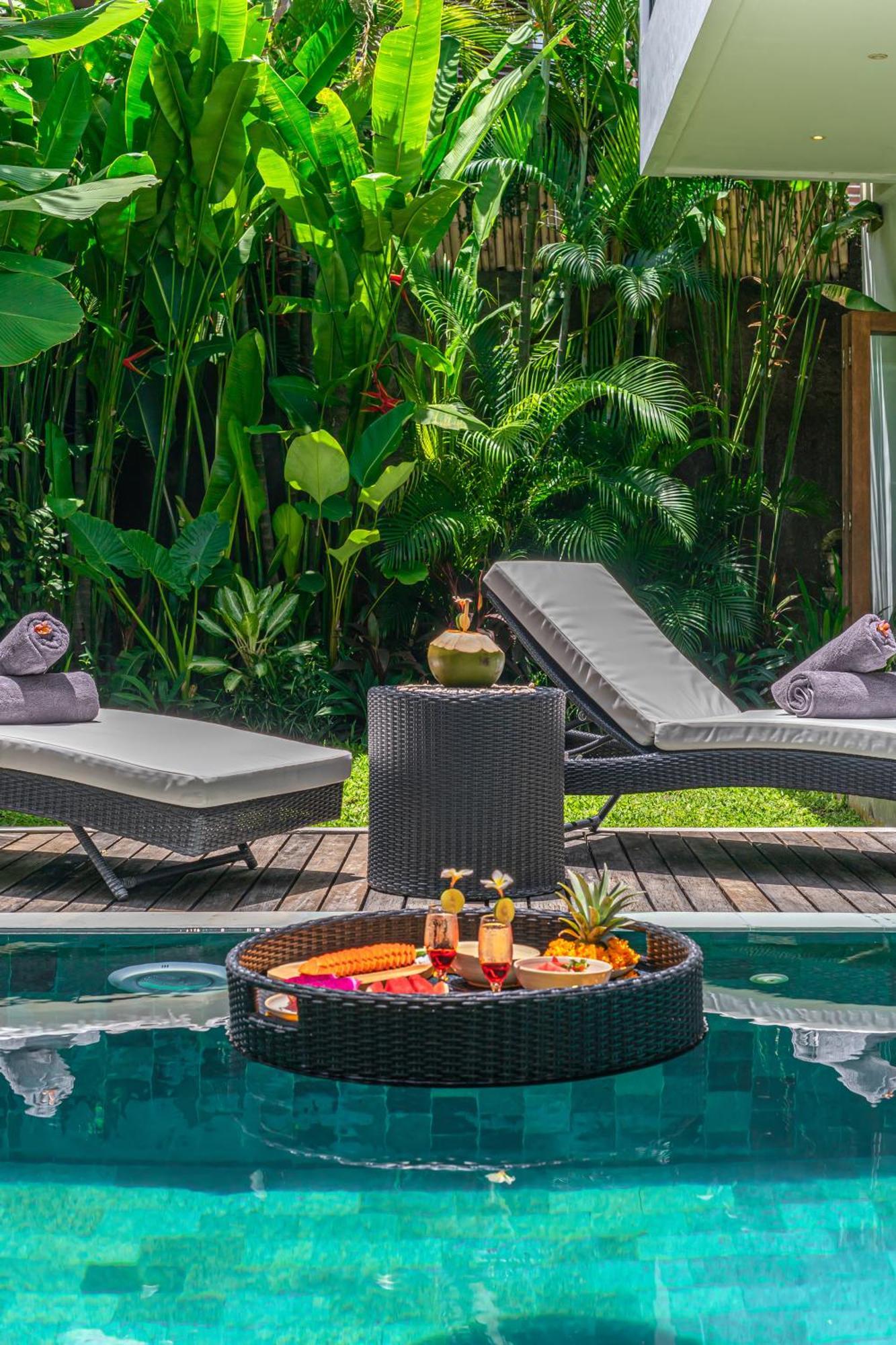Puri Aman - Unique & Lush 3br Pool Nearby * Canggu (Bali)